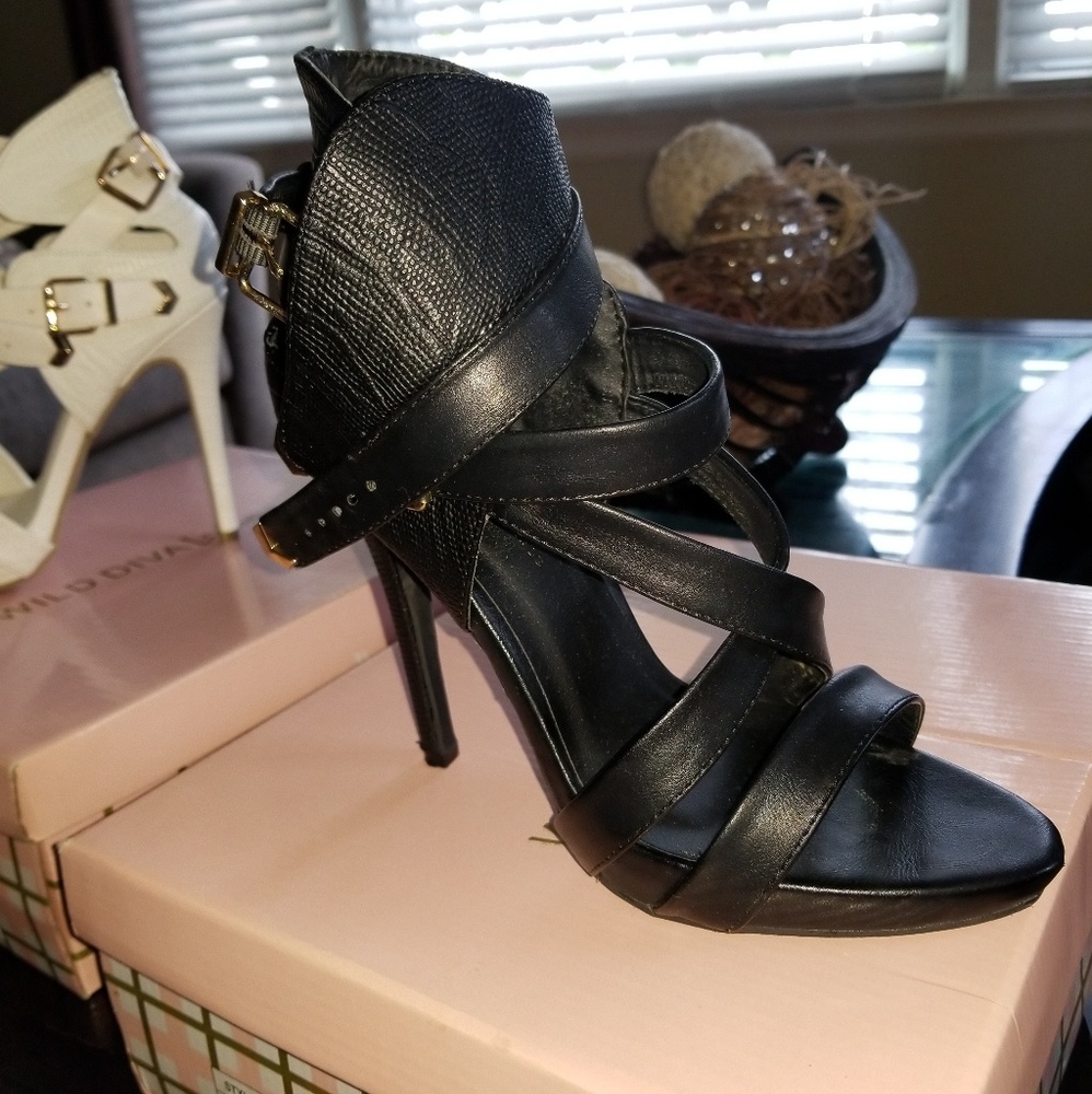 Black sandals